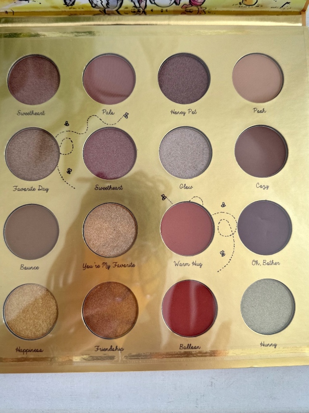 Disney Winnie the Pooh Eyeshadow Palette w/ Mirror Cute Collector Makeup Palette - Picture 6 of 10